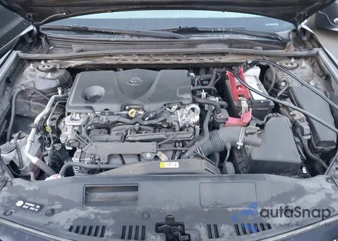 2021 Toyota Camry Se z USA, uszkodzony, nr VIN 4T1T11AK9MU485667